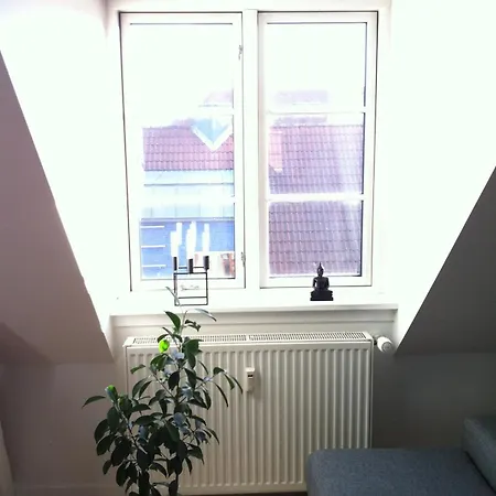 Penthouse Loft - 2 Bedrooms - Centrally *